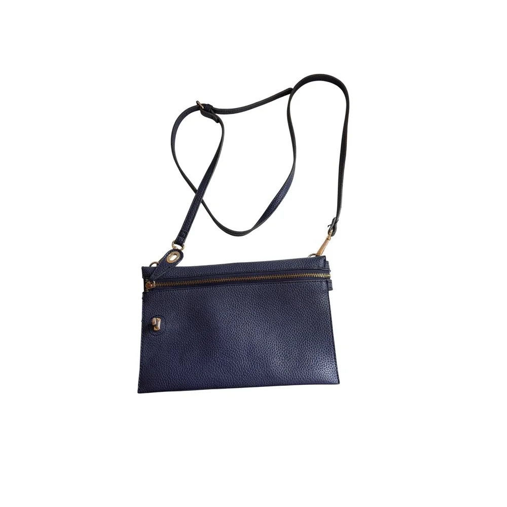 Sondra Roberts Square Navy Blue Pebbled Crossbody Bag Gold Hardware Slim Clutch